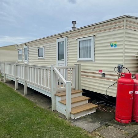 Golden Anchor Caravan Park Holiday Homes 6 Berth Чапел-Сент-Леонардс Экстерьер фото